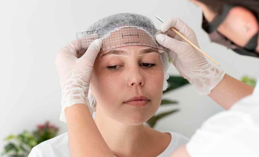 womens-eyebrow-transplants-in-dubai